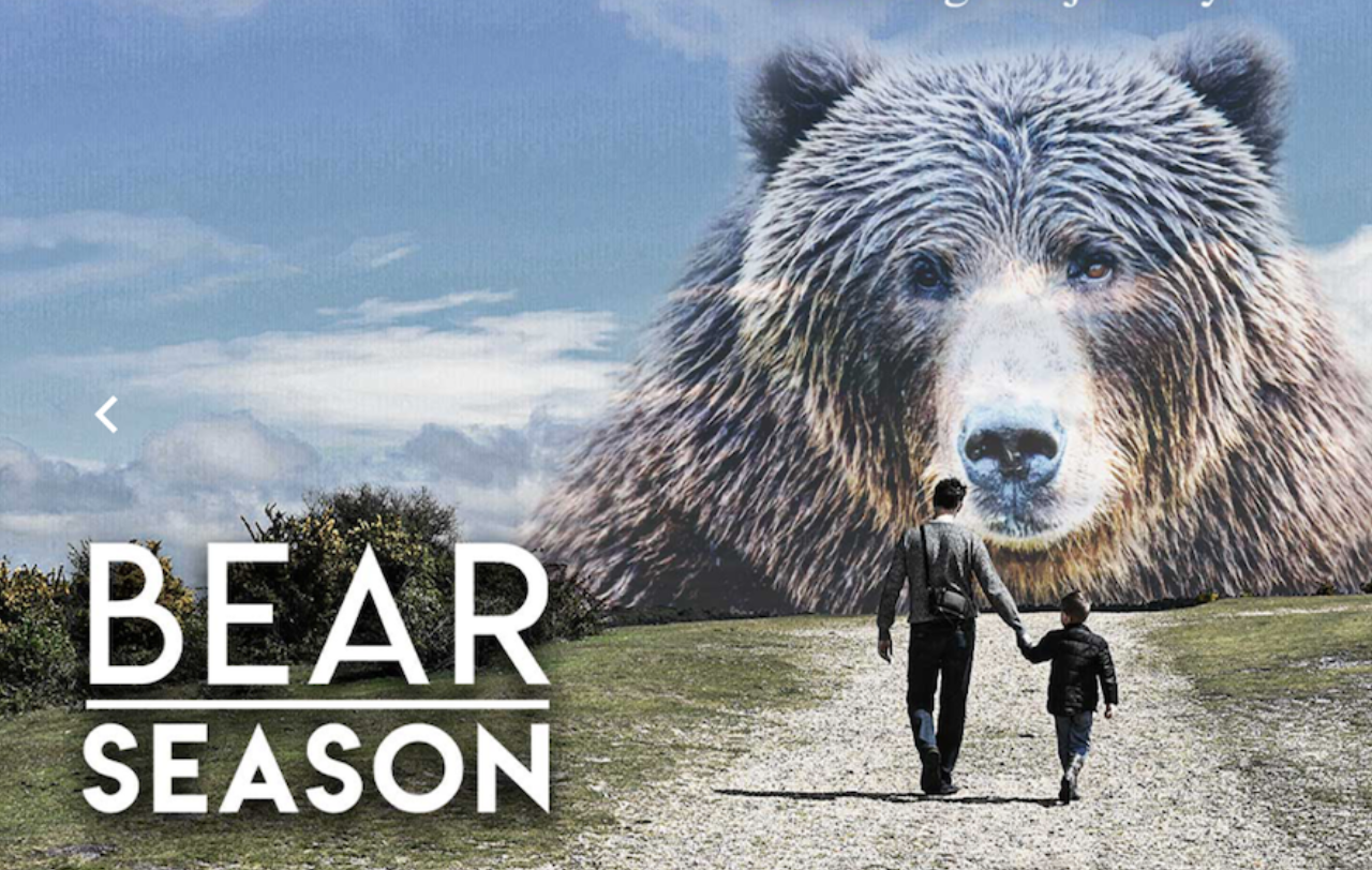 The Bear (TV Series). Bear 2022 Hulu.